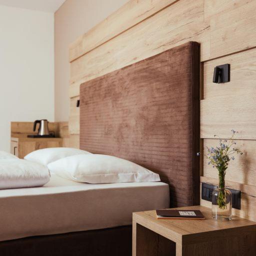 Hotel Leonard Нова-Поненте Экстерьер фото