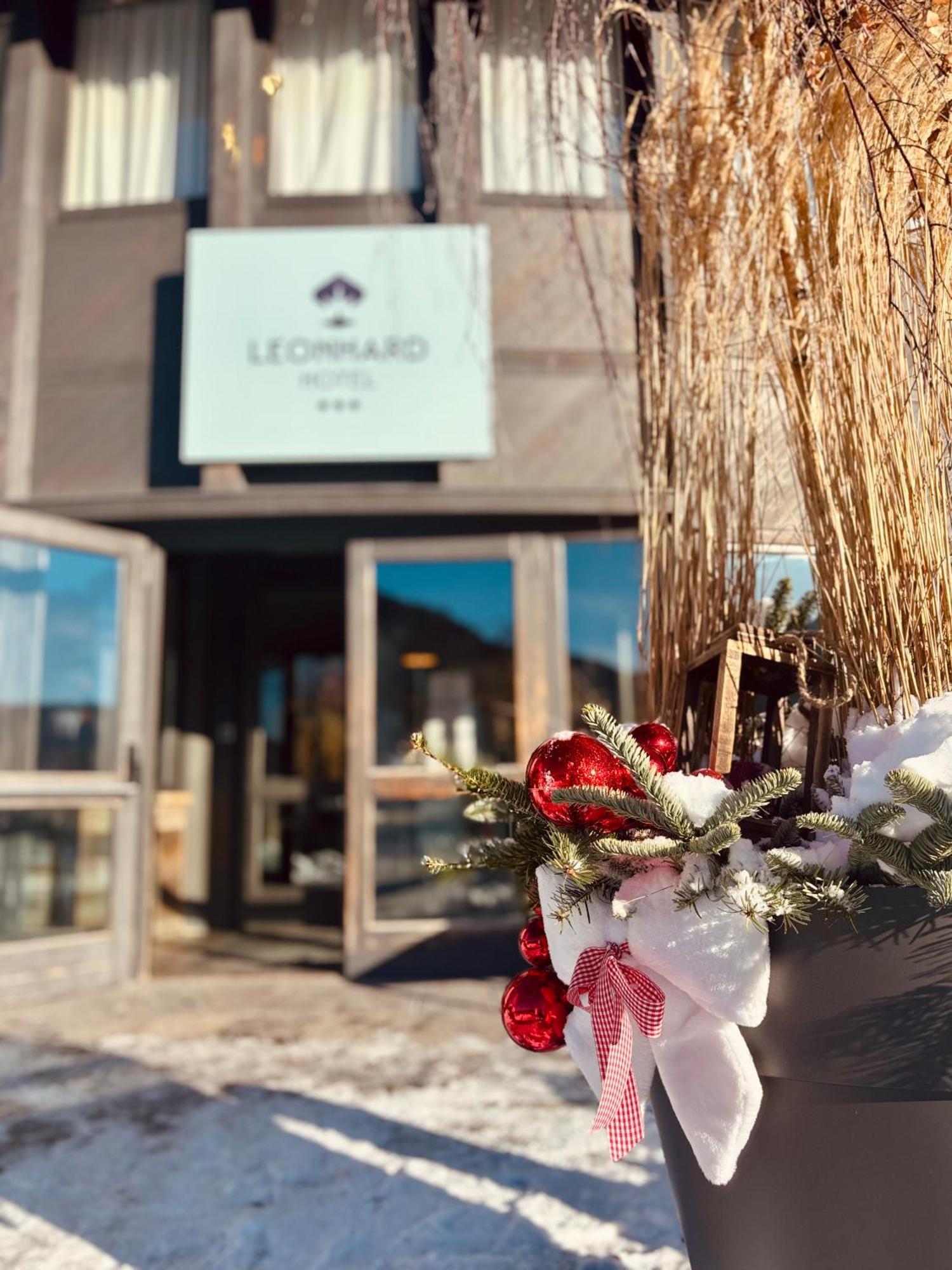 Hotel Leonard Нова-Поненте Экстерьер фото